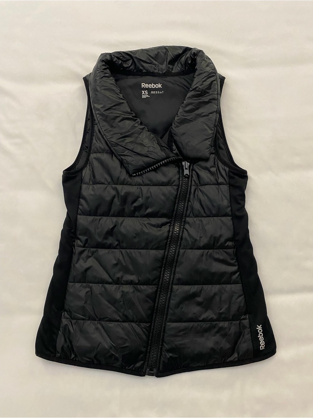 Reebok Women's Black Asymmetrical Puffer Vest Size XS